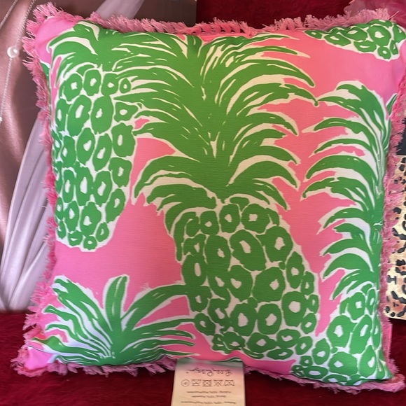 LILY PULITZER REVERSIBLE CUSHION OUTDOOR SQUARE PILLOW GREEN PINK GOLD WHITE - Picture 2 of 6